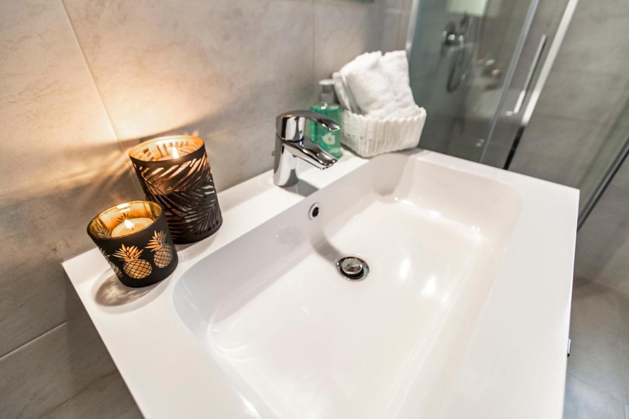 Venetian Exclusive Apartment R&R Екстер'єр фото