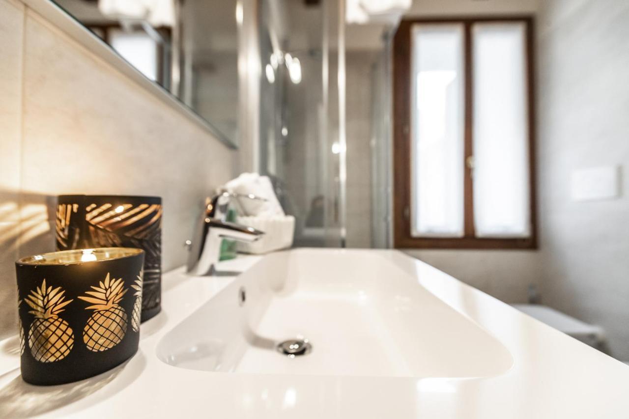 Venetian Exclusive Apartment R&R Екстер'єр фото